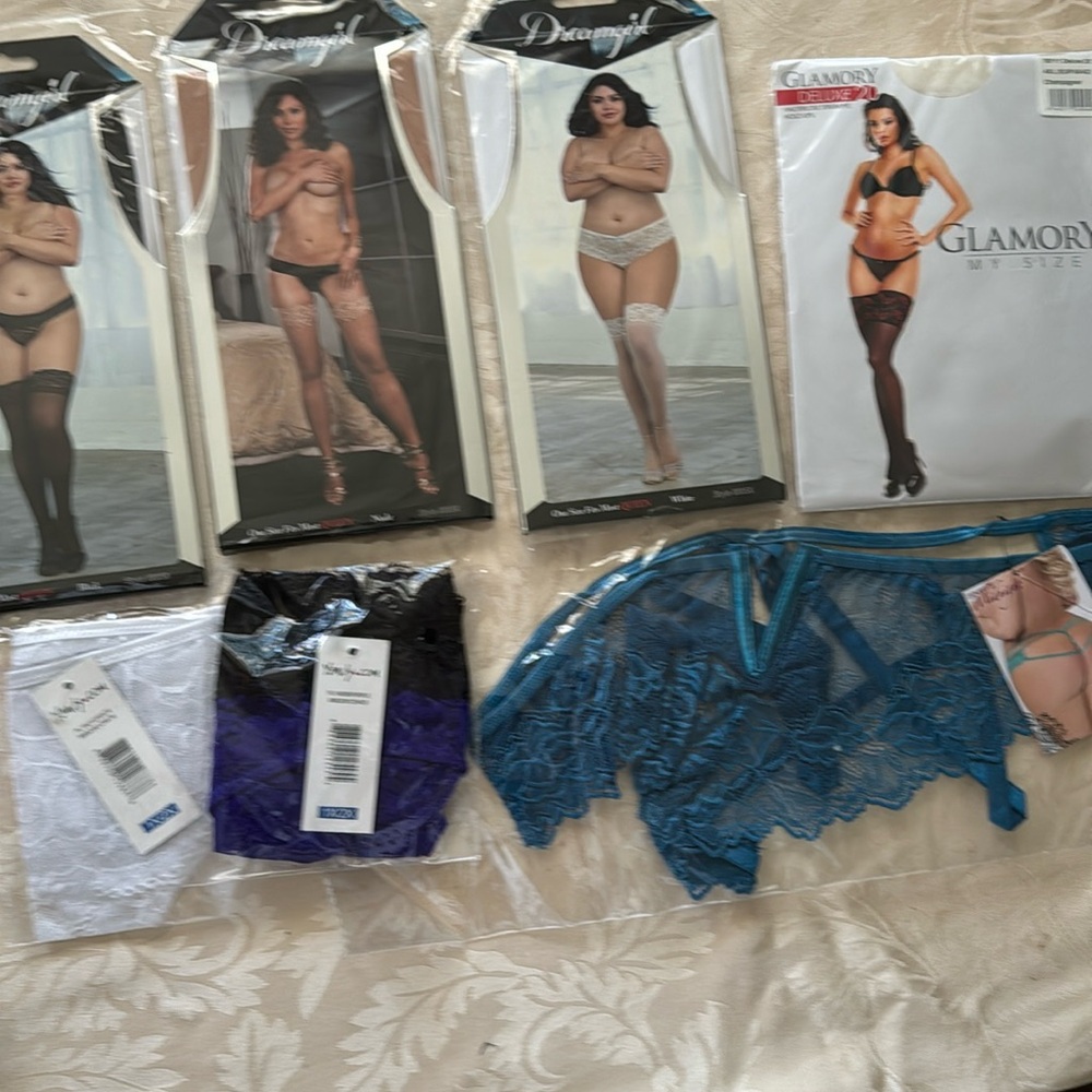 Intimate selection of 4 stockings and 3 lace panties, new, size 1x 2x